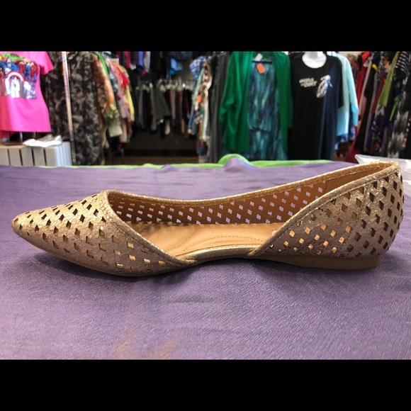 Lane Bryant Shoes - Lane Bryant gold flats!